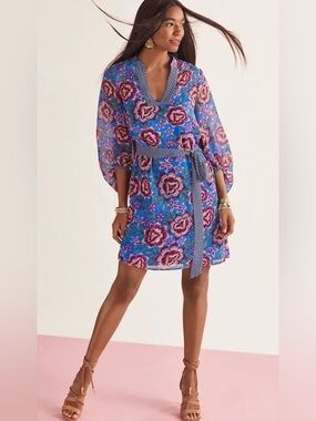 open lace back dress Sophie Pink Dress